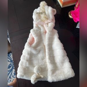 MudPie Faux Fur Unicorn Vest- 2T/3T